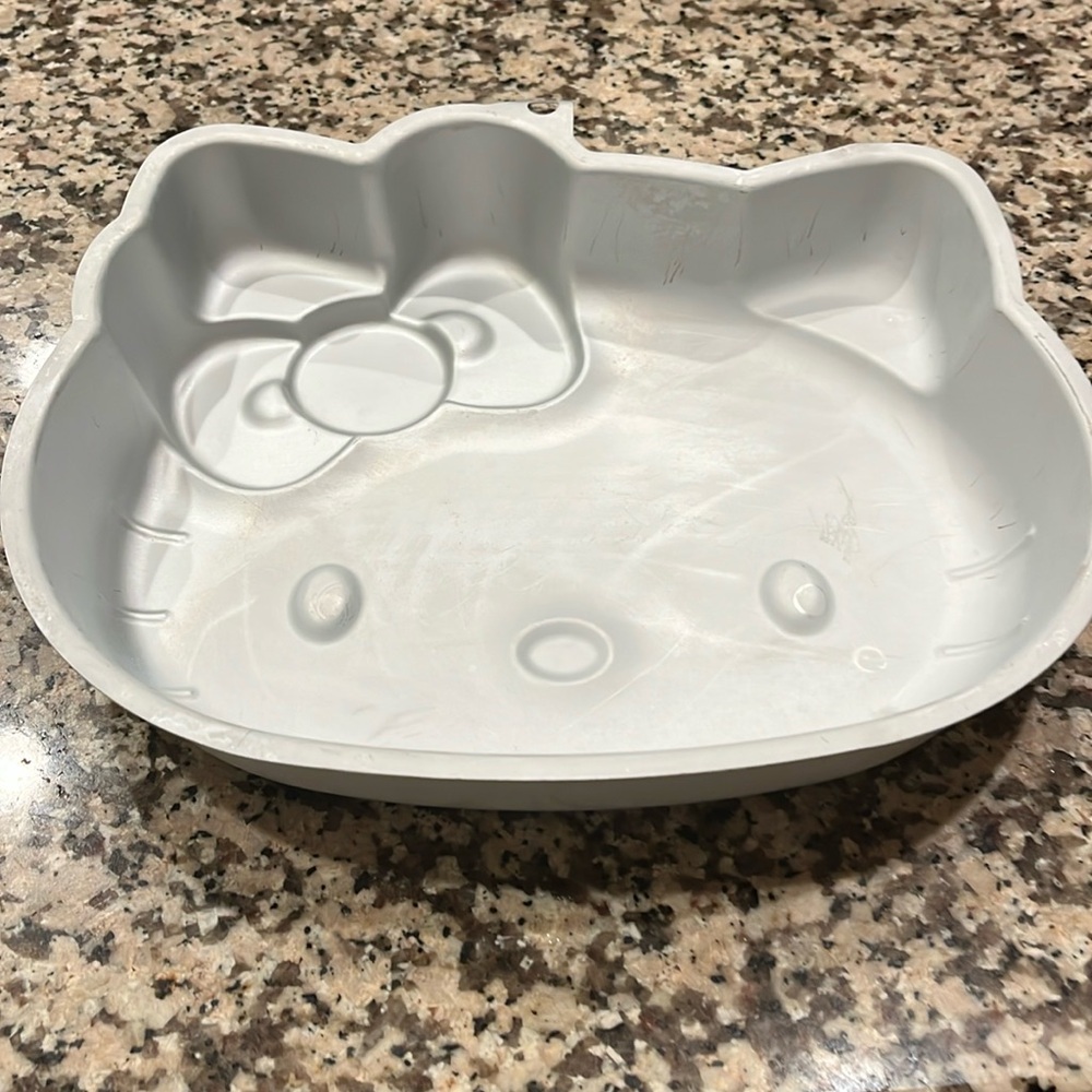 Hello Kitty cake pan.